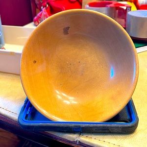 WOOD DISH- Oregon Myrtlewood Chalet